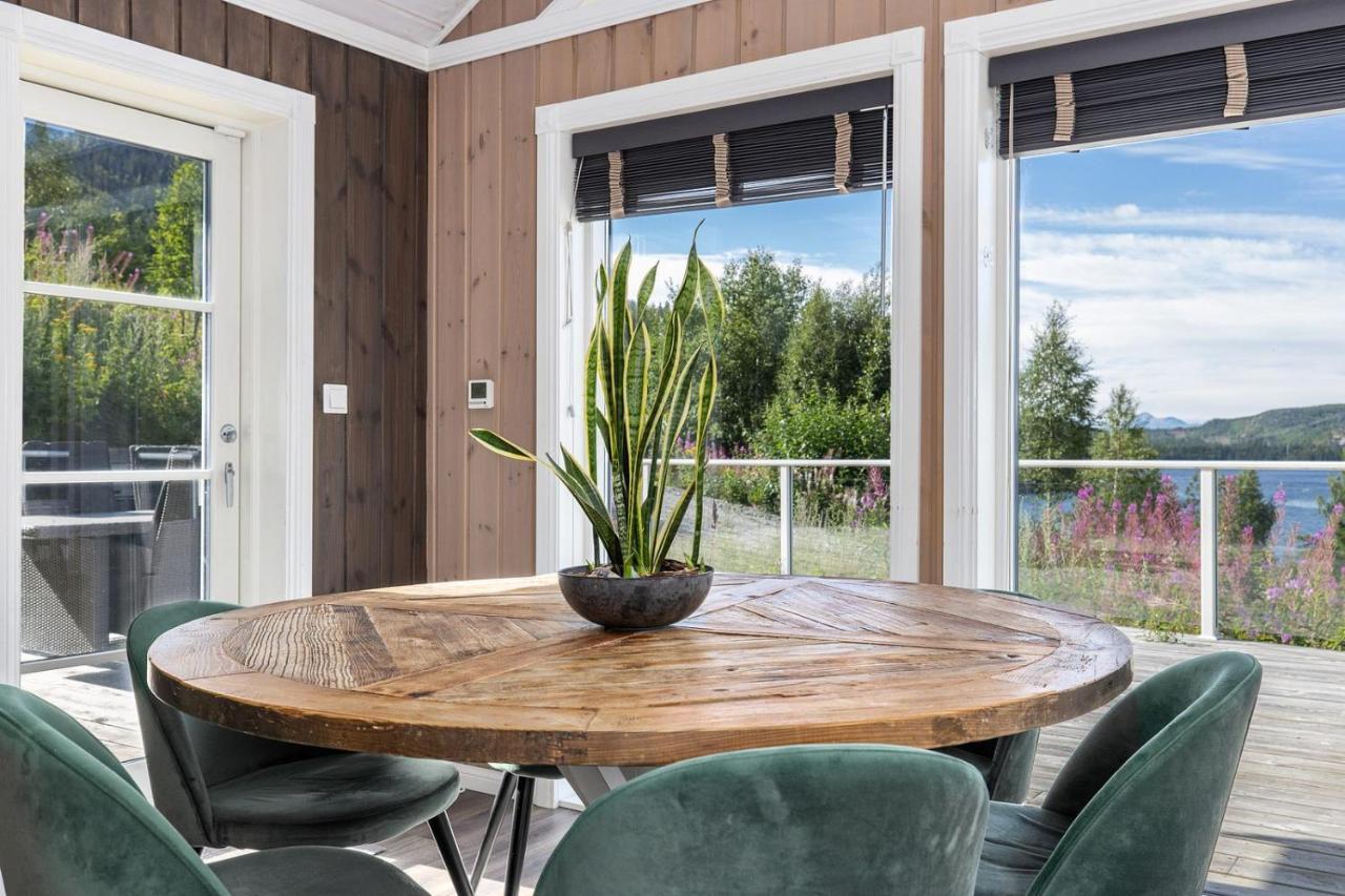 Panorama Cabin- Jacuzzi Available October 2025-May 2026 Lona Exterior photo