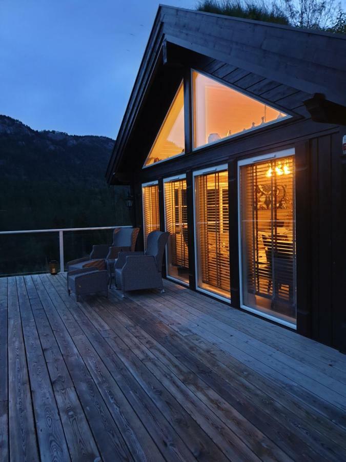 Panorama Cabin- Jacuzzi Available October 2025-May 2026 Lona Exterior photo
